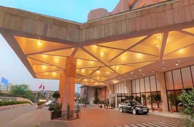 Samrat Hotel - Image 1