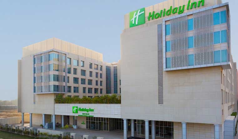 Holiday Inn - Image 2