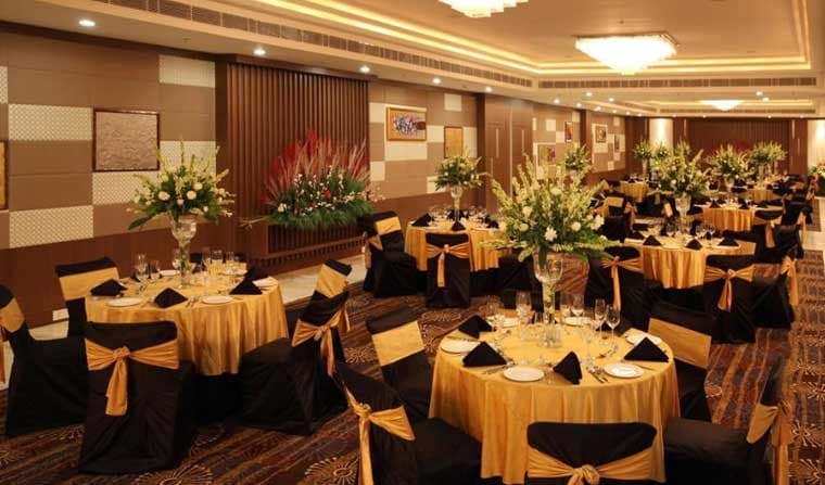 Golden Tulip - Image 3