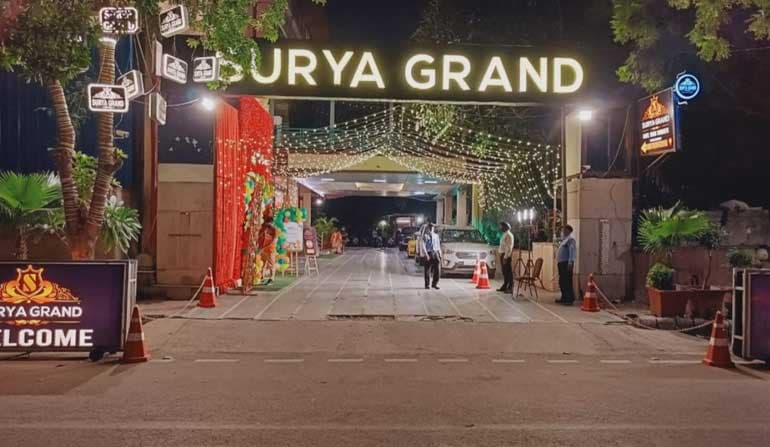 Hotel Surya Grand - Image 1