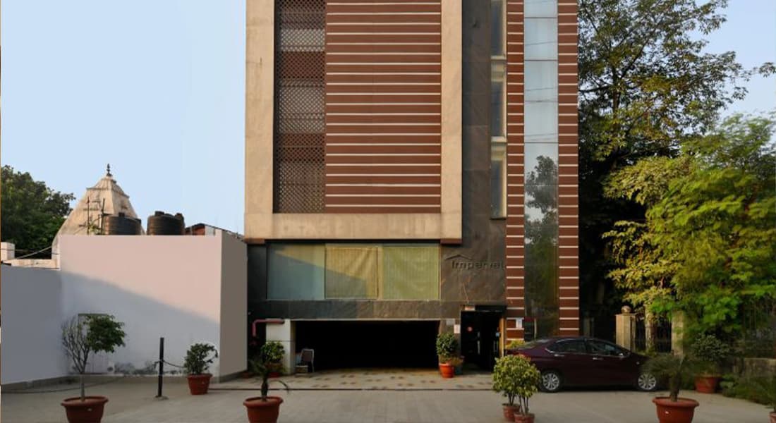 Hotel Imperial Villa - Image 1