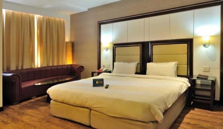 Hotel Surya Grand - Image 2