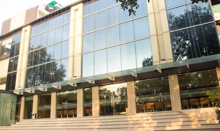 Palm Spring a Boutique Hotel - Image 2