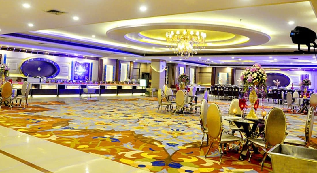 Grand Plaza Elegance - Image 3