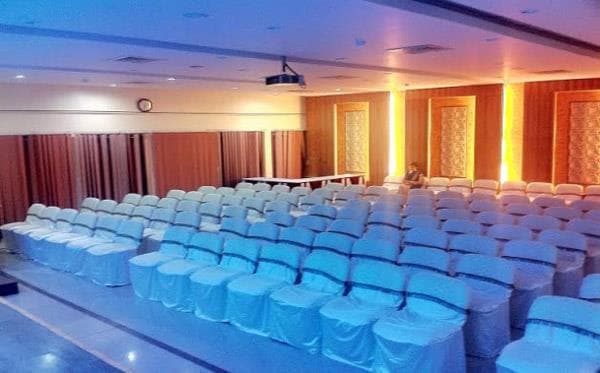 Navkaar Banquets - Image 2