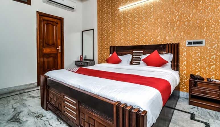 Forever Banquet - Image 3