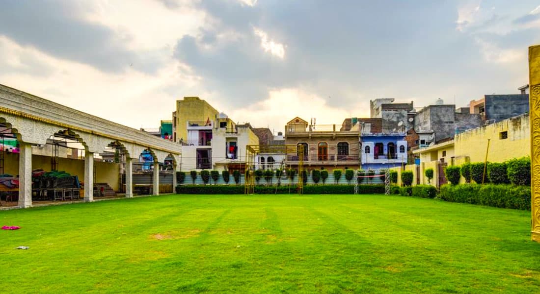 Venetian Green - Image 1