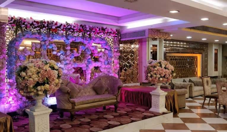 Invitee Banquet - Image 3