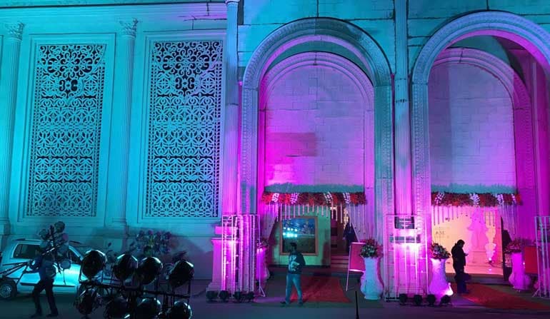 Clay 1 Grand Banquet - Image 1