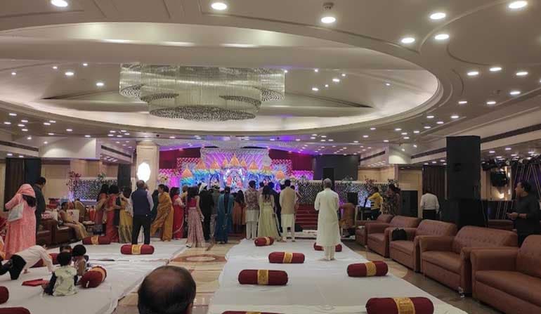 B2 Party Palace - Image 2