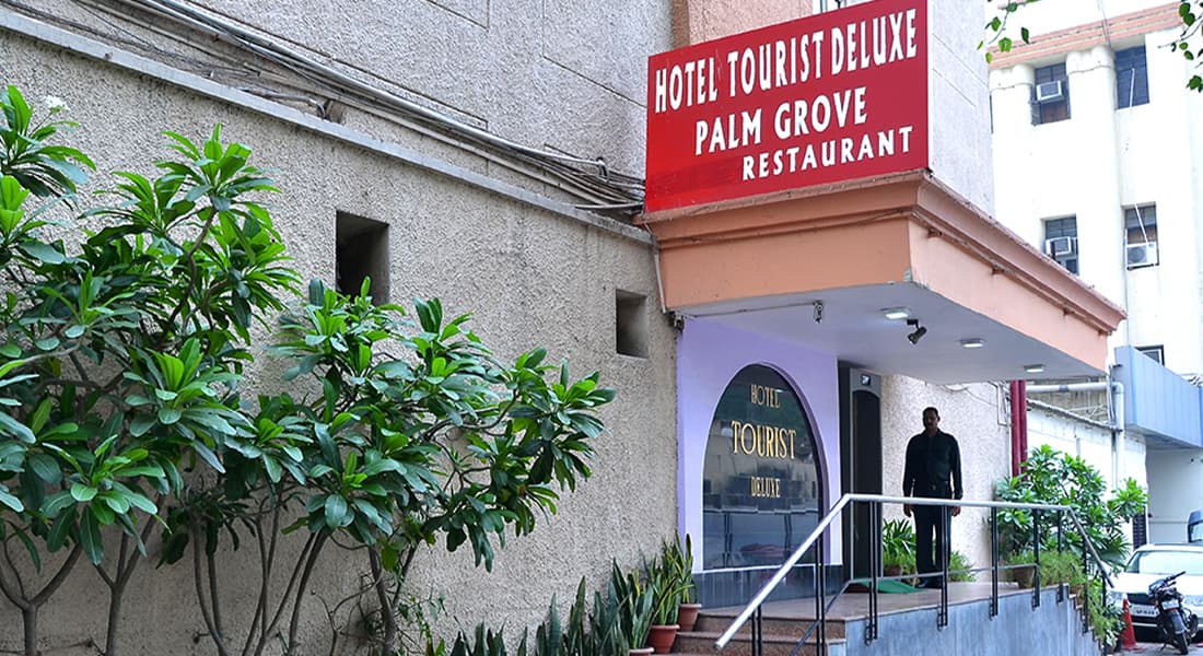 Hotel Tourist Deluxe - Image 1