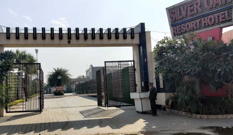 Silver Oak Resort Hotel - Image 1