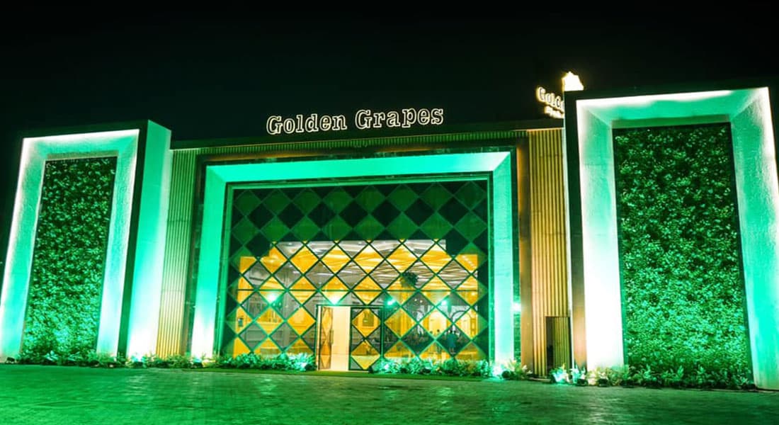 Golden Grapes Club & Convention - Image 1