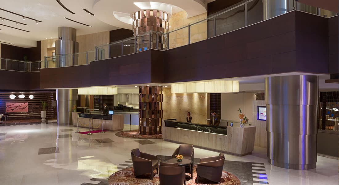 Crowne Plaza - Image 3