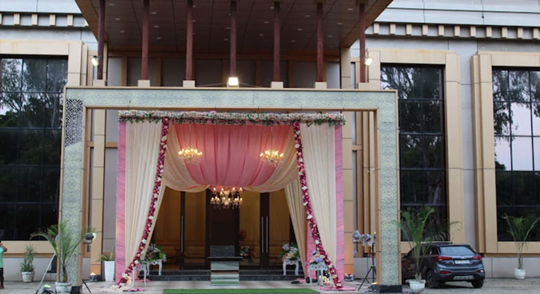 The Gold Star Banquet & Lawn - Image 1