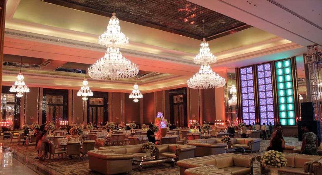 Red Carpet Grand - Image 2