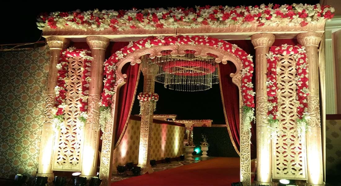 Sydney Grand Hotel and Resort - Image 1