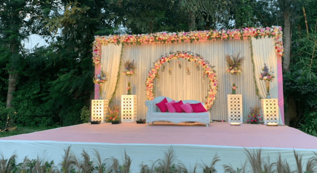 The Palace Luxury Hotel - Image 1