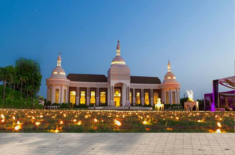 The Grandeur - Image 3