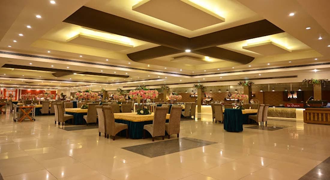 Oasis Banquet - Image 3