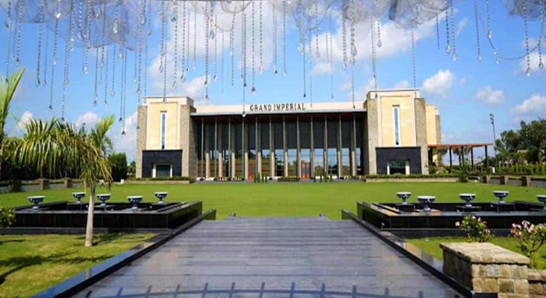 Grand Imperial - Image 1