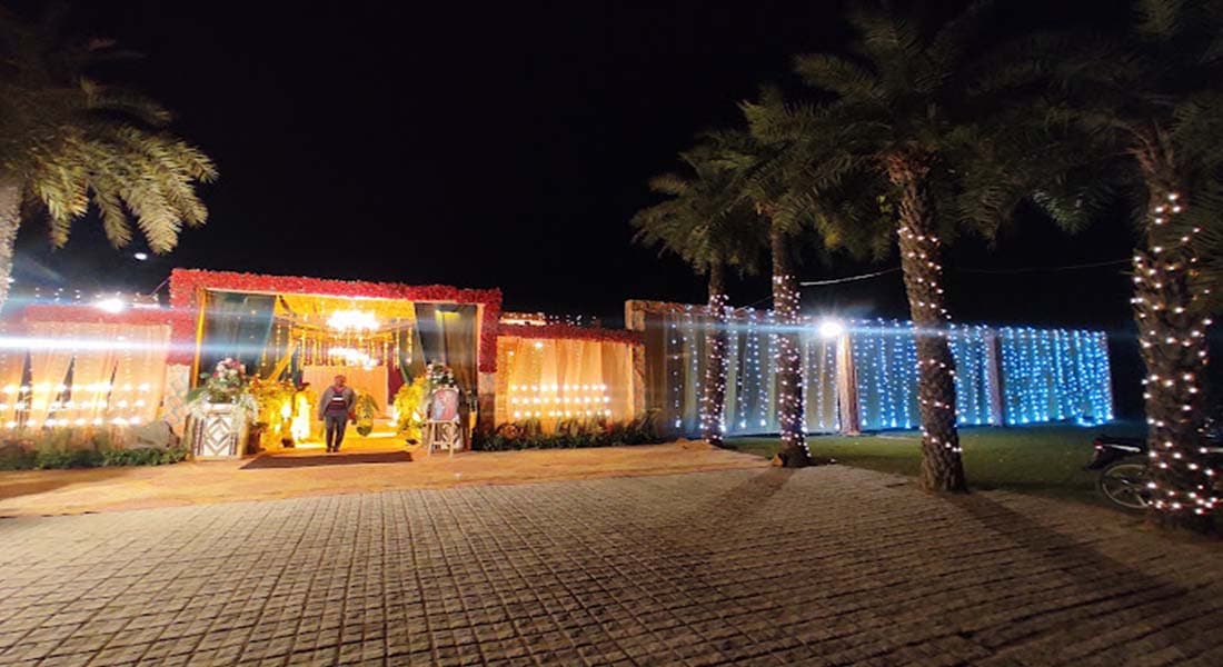 Kingswood Resort - Image 2